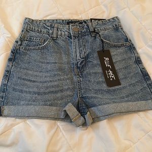 Blue Age High Rise Denim Jean Shorts Size Small NWT